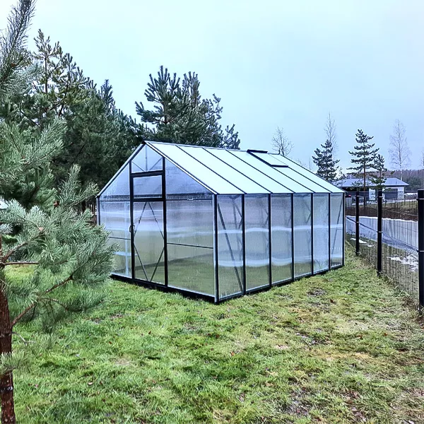ROA Classic EHLB 3.0 melegház, oranzséria típusú, hőkezelt acélból és 8 mm-es celluláris polikarbonátból, rendkívül ellenálló